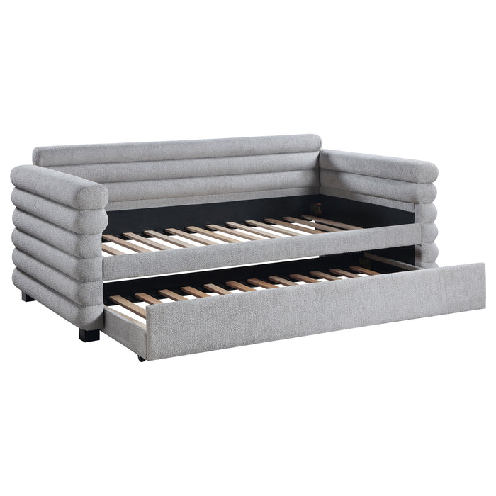 Patricia Daybed - Orbit Furniture (Richmond,BC)