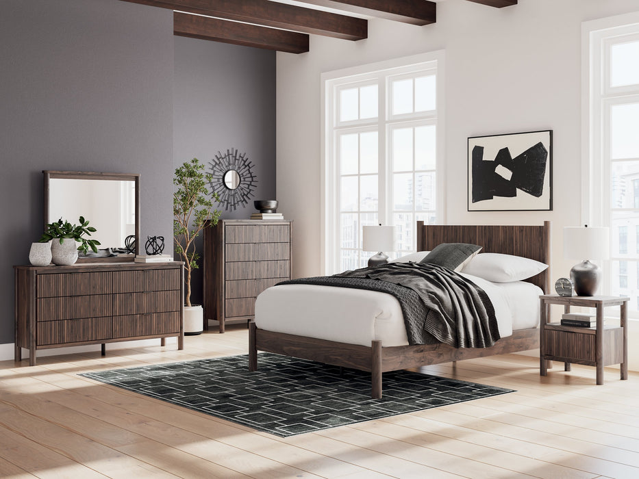 Pamytta Dresser and Mirror - Orbit Furniture (Richmond,BC)