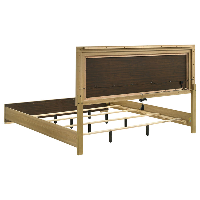 Hyland 4 & 5 Piece Bedroom Set E.King & Queen - Orbit Furniture (Richmond,BC)