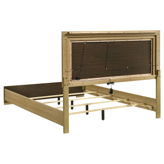 Hyland 4 & 5 Piece Bedroom Set E.King & Queen - Orbit Furniture (Richmond,BC)