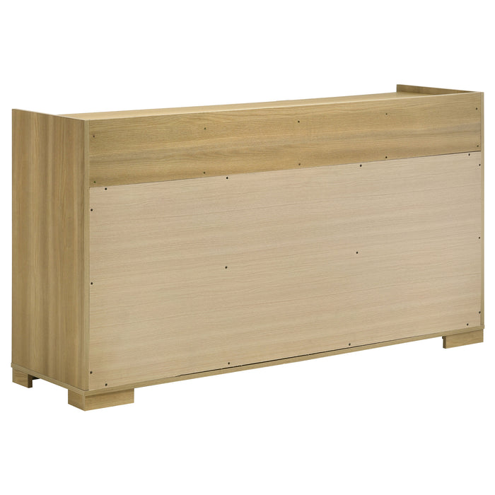 Hyland 4 & 5 Piece Bedroom Set E.King & Queen - Orbit Furniture (Richmond,BC)