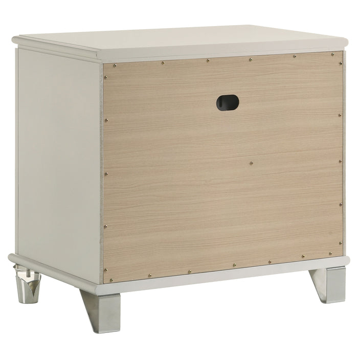 Olivia 4 & 5 Piece Bedroom Set E.King, Queen, & Cal.King - Orbit Furniture (Richmond,BC)