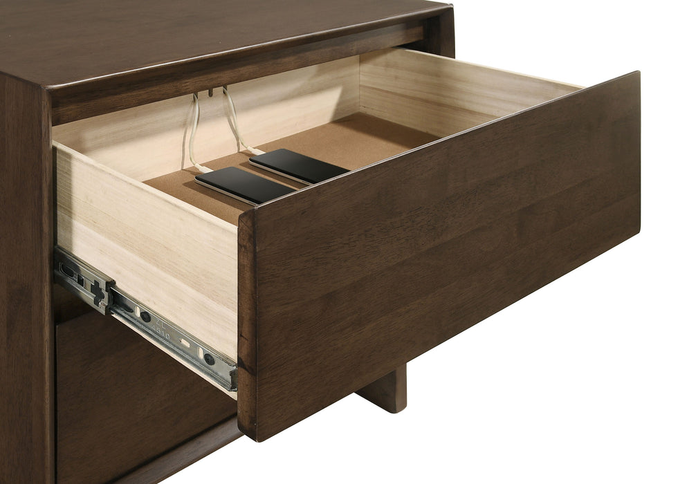 Glenwood 4 & 5 Piece Bedroom Set Eastren king & Queen - Orbit Furniture (Richmond,BC)