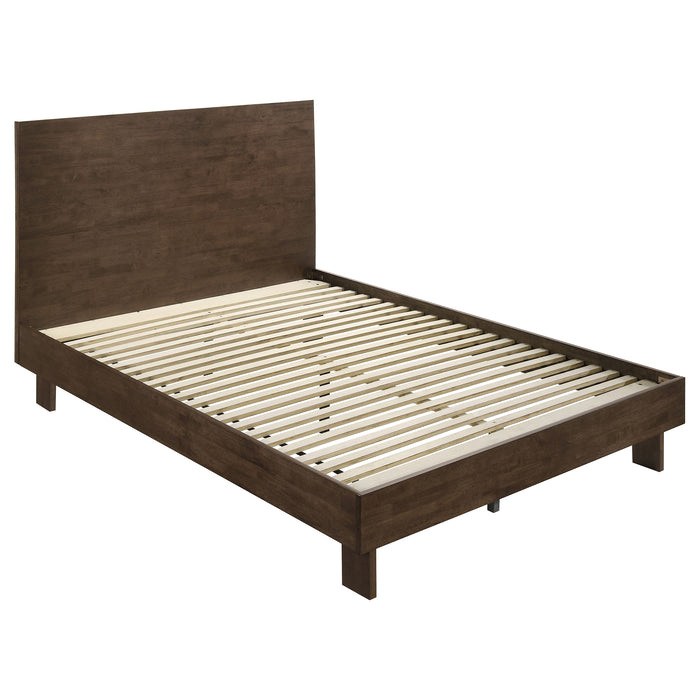 Glenwood 4 & 5 Piece Bedroom Set Eastren king & Queen - Orbit Furniture (Richmond,BC)