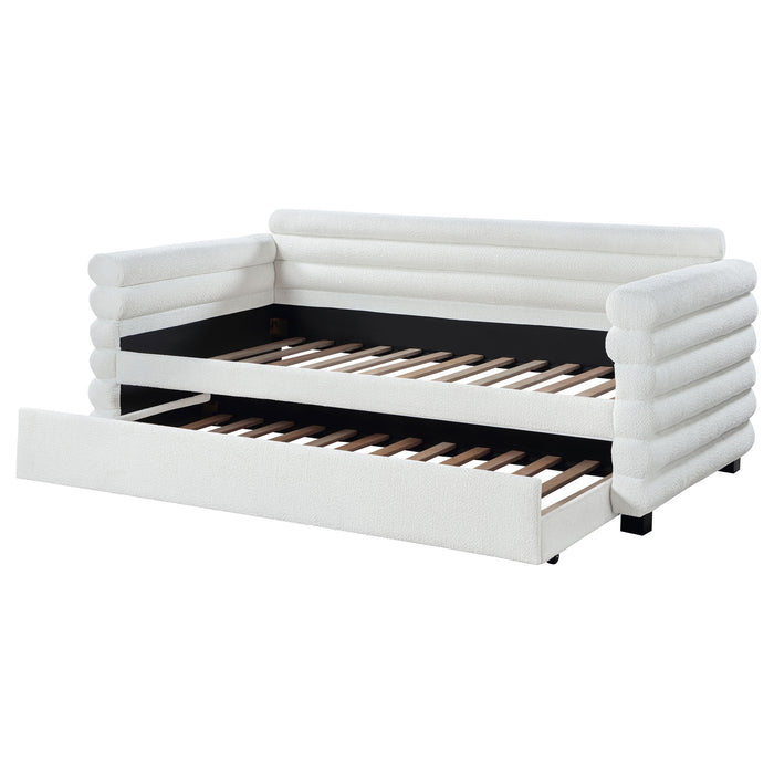 Patricia Daybed - Orbit Furniture (Richmond,BC)