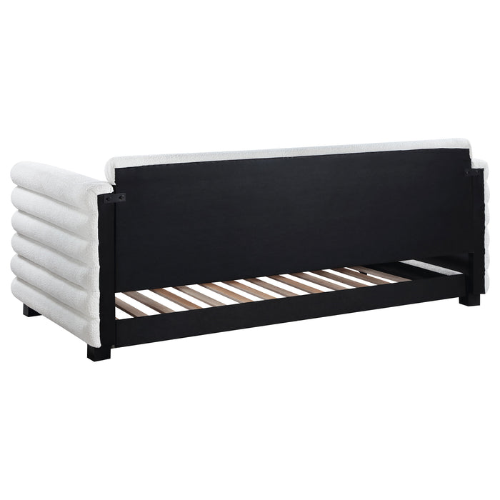 Patricia Daybed - Orbit Furniture (Richmond,BC)