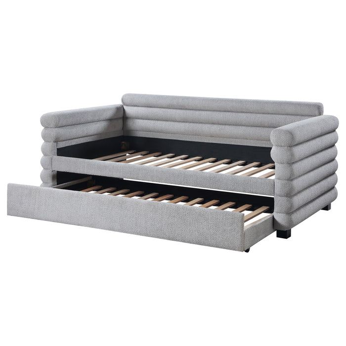 Patricia Daybed - Orbit Furniture (Richmond,BC)