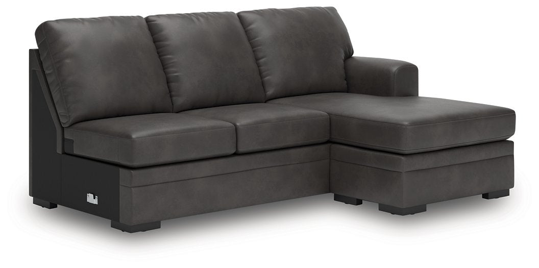 Lofton-Pike Sectional with Chaise - Orbit Furniture (Richmond,BC)