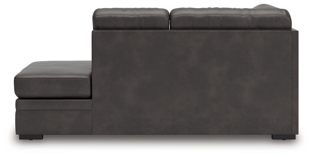 Lofton-Pike Sectional with Chaise - Orbit Furniture (Richmond,BC)