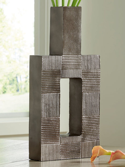 Wrengrove Vase - Orbit Furniture (Richmond,BC)