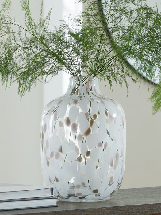 Keelton Vase - Orbit Furniture (Richmond,BC)