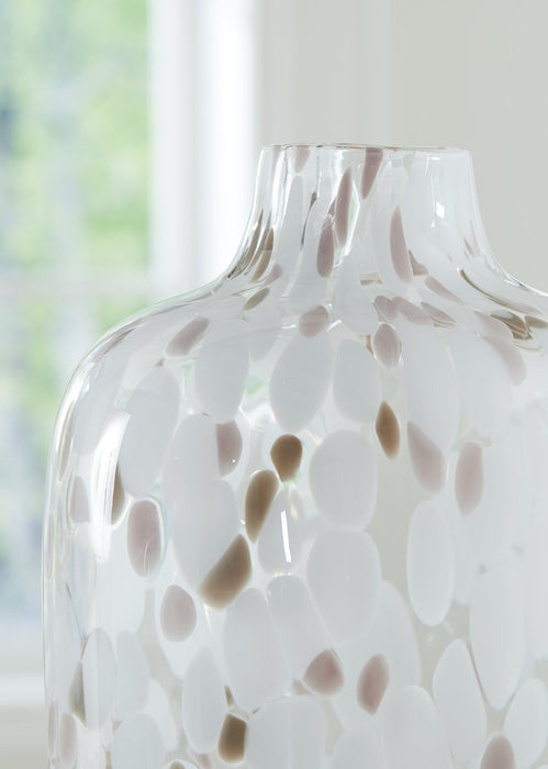 Keelton Vase - Orbit Furniture (Richmond,BC)