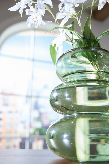 Renethorne Vase - Orbit Furniture (Richmond,BC)