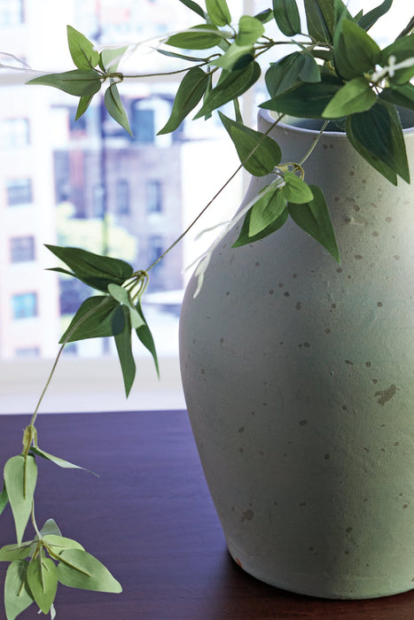 Baychester Vase - Orbit Furniture (Richmond,BC)