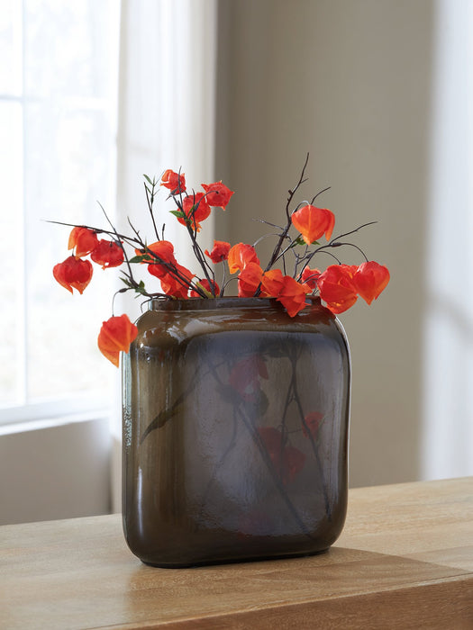 Sumner Vase - Orbit Furniture (Richmond,BC)