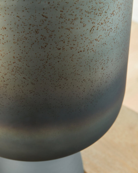 Pennmore Vase - Orbit Furniture (Richmond,BC)
