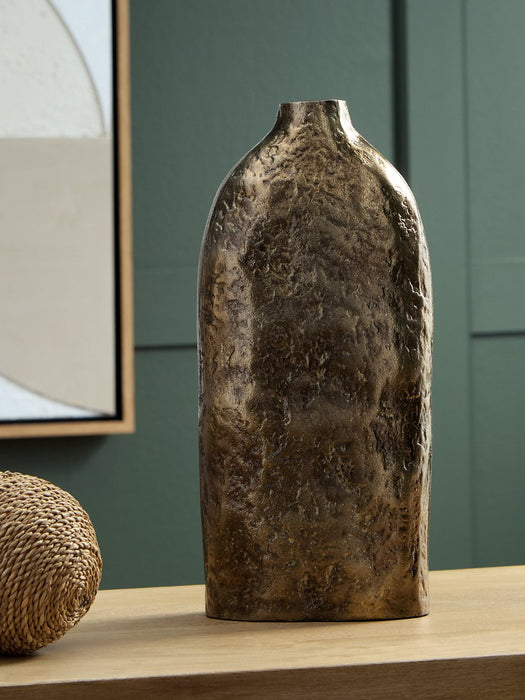 Wallmond Vase - Orbit Furniture (Richmond,BC)