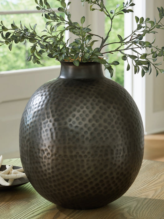 Woody Vase - Orbit Furniture (Richmond,BC)