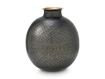 Woody Vase - Orbit Furniture (Richmond,BC)