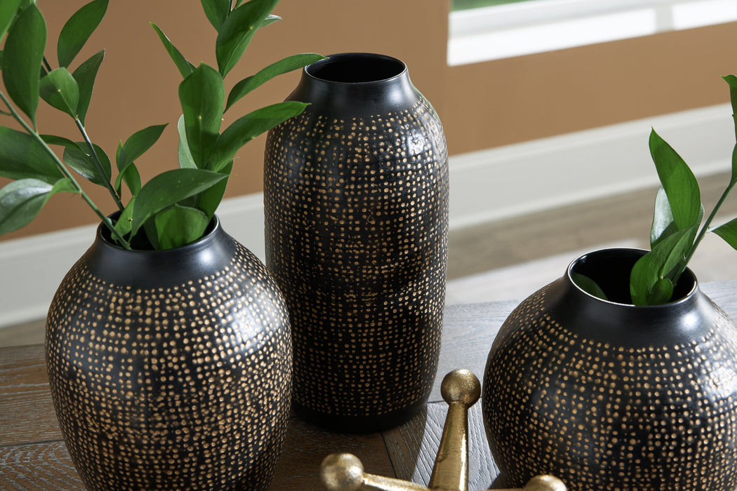 Vinburn Accessory Set (Set of 5) - Orbit Furniture (Richmond,BC)