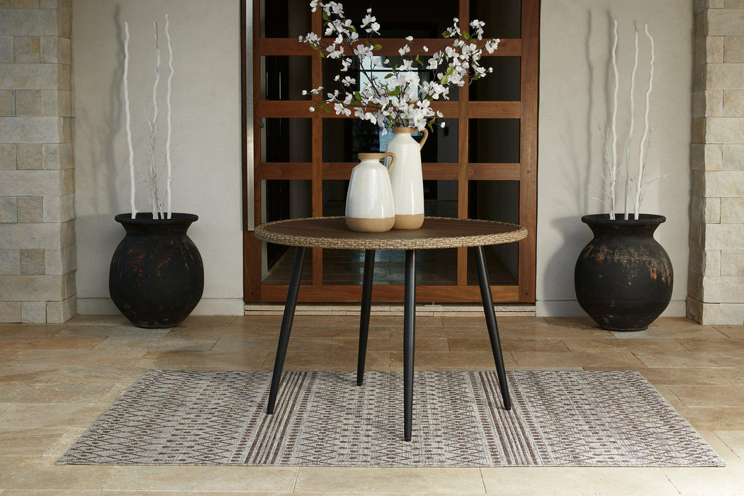Amaris Outdoor Dining Set - Orbit Furniture (Richmond,BC)