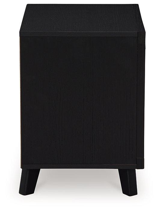 Danziar Bedroom Set - Orbit Furniture (Richmond,BC)