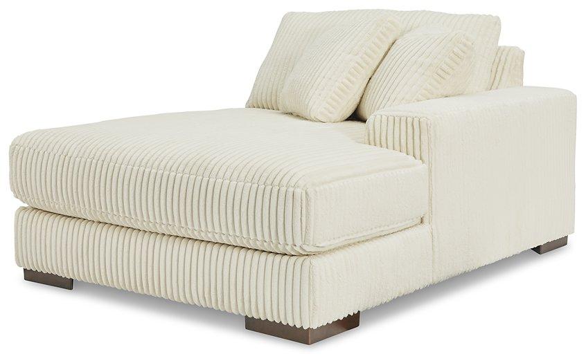 Lindyn Sectional with Double Chaise - Orbit Furniture (Richmond,BC)