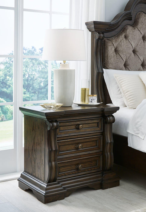 Maylee Bedroom Set - Orbit Furniture (Richmond,BC)