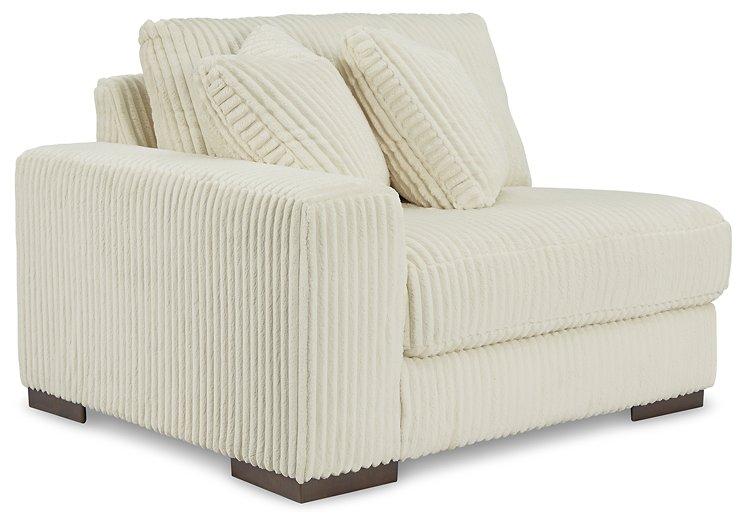 Lindyn Sectional Sofa - Orbit Furniture (Richmond,BC)