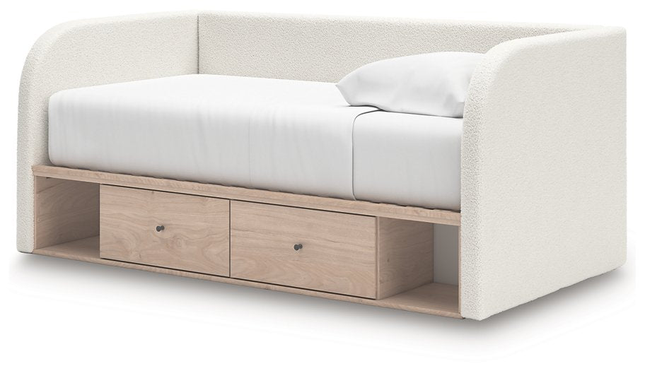 Arloster Upholstered Bed - Orbit Furniture (Richmond,BC)