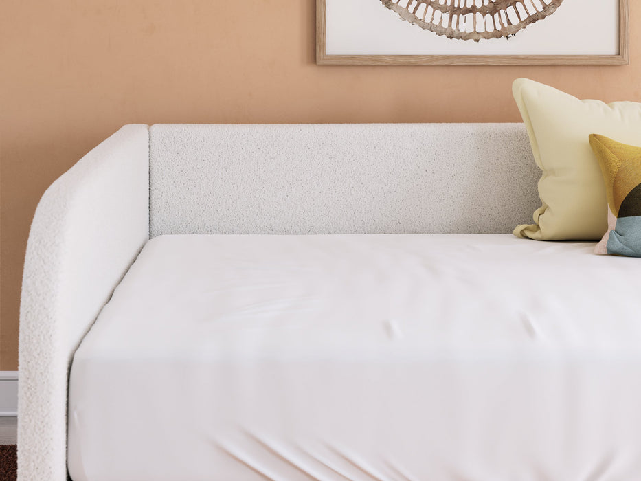 Arloster Upholstered Bed - Orbit Furniture (Richmond,BC)