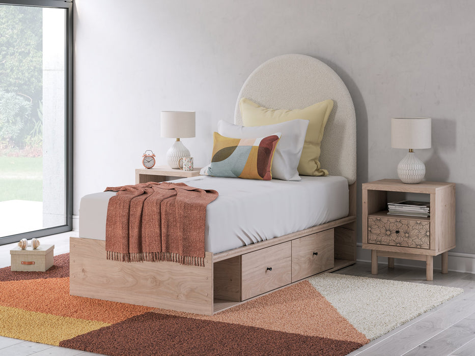 Arloster Upholstered Bed - Orbit Furniture (Richmond,BC)