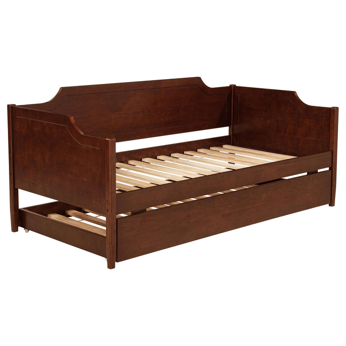 Redding Daybeds - Orbit Furniture (Richmond,BC)